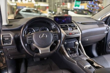 Lexus NX I SUV Facelifting 300h 197KM 2021 Lexus NX 300h Optimum AWD 2.5 Hybryda 197KM, zdjęcie 12