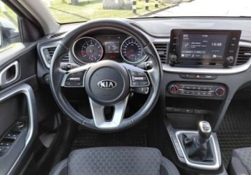 Kia Ceed III Kombi 1.5 T-GDI 160KM 2021 Kia Ceed 1.5 Benzyna 160KM, zdjęcie 12