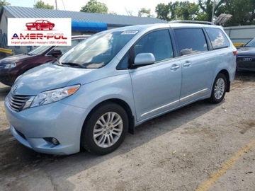 Toyota Sienna III 2017 Toyota Sienna 3.5L, XLE 3.5 Benzyna 296KM