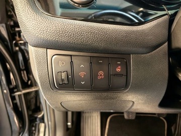 Kia Ceed II Hatchback 5d Facelifting 1.6 GDI 135KM 2018 Kia Ceed 1.6 benzyna, Nawi, Kamera, Serwis, zdjęcie 15