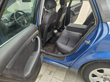 Audi A4 B6 Avant 2.0 20V 131KM 2003 Audi A4 2.0 131 KM klimatronik, zdjęcie 11