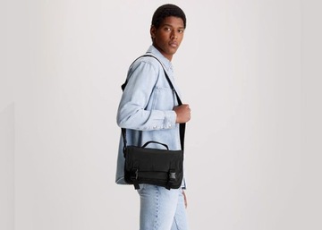 Calvin Klein Jeans Listonoszka K50K511783 one size Ultralight Pocket Messe