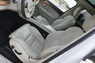 Volvo XC90 II SUV 2.0 D5 235KM 2018 Volvo XC 90 AWD 2.0D5 235KM Inscription 2018r., zdjęcie 20