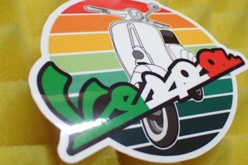 НАКЛЕЙКА VESPA НАКЛЕЙКА 7,9 x 6,6 см
