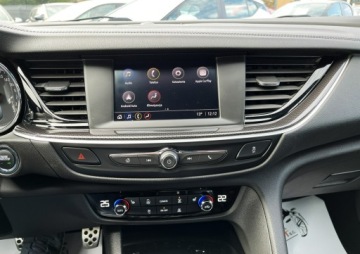 Opel Insignia II Sports Tourer Facelifting 2.0 Diesel 174KM 2021 Opel Insignia Salon Pl / Bezwypadkowy / Automat, zdjęcie 16