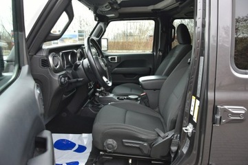 Jeep Wrangler IV Sport 4d Seria 5  2.0 GME Turbo  272KM 2019 Jeep Wrangler UNLIMITED Sahara 2.0 272KM 2019r, zdjęcie 15