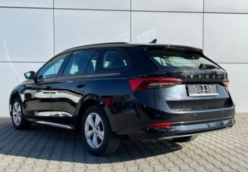 Skoda Octavia IV Kombi 2.0 TDI 150KM 2021 Skoda Octavia Navi Parktronic Led Virtual Asystent Tempomat FV23, zdjęcie 8