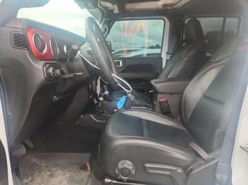 Jeep Wrangler IV 2020 Jeep Wrangler 3.6 V6 benzyna 284KM 4X4 RUBICON, mala szkoda od ubezpieczal, zdjęcie 4