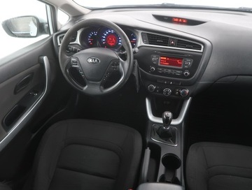 Kia Ceed II Kombi Facelifting 1.6 CRDi 110KM 2016 Kia Ceed 1.6 CRDi, Salon Polska, Serwis ASO, Klima, zdjęcie 6