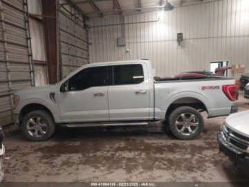 Ford 2022 Ford F150 2022 Ford F-150 XL 4WD SuperCrew 5.5 Box 5.0 Benzyna 400KM, zdjęcie 1