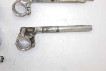 CBR 1000 F SC24 Зажим на руле справа слева