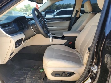 Jeep Grand Cherokee IV 2022 Jeep Grand Cherokee L Limited 2022 3.6l 3.6 Benzyna 293KM, zdjęcie 7