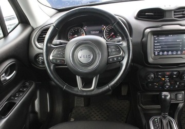 Jeep Renegade SUV Facelifting 1.3 GSE T4 Turbo 150KM 2019 Jeep Renegade 1.3 GSE T4 Turbo Limited FWD SS aut 1.3 Benzyna 150KM, zdjęcie 1