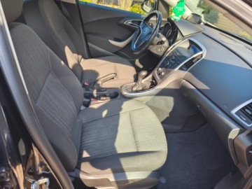 Opel Astra J Hatchback 5d 1.4 Turbo ECOTEC 140KM 2011 OPEL ASTRA J 1,4 140KM Stan BDB, zdjęcie 10