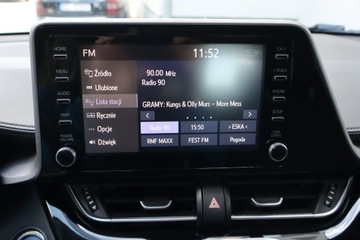 Toyota C-HR I Crossover Facelifting 1.8 Hybrid 122KM 2020 Toyota C-HR 1.8 Hybrid, Salon Polska, zdjęcie 12