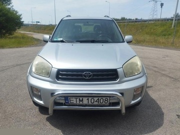 Toyota RAV4 II 2.0 i 16V 150KM 2003 Toyota RAV4 2.0 VVT-i 4x4 150KM 2003r Ładne i zadbane auto!, zdjęcie 1