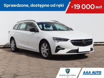Opel Insignia II Sports Tourer Facelifting 1.5 Diesel 122KM 2020 Opel Insignia 1.5 CDTI, Automat, Navi, Klima