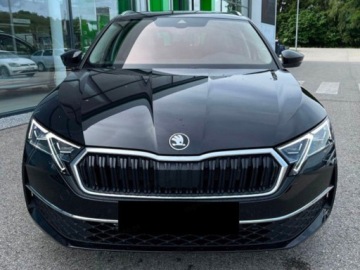 Skoda Octavia IV Liftback 1.5 TSI EVO 150KM 2025 Od ręki - Edition Selection 130 DSG 1.5 TSI mHEV 150KM / Pakiet Winter, zdjęcie 1