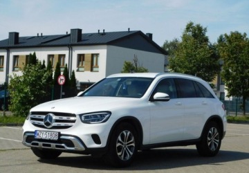 Mercedes GLC C253 SUV Facelifting 2.0 200d 163KM 2020 Mercedes-Benz GLC 4 Matic z Gwarancja Bezowa Skora 2.0 Diesel 163KM, zdjęcie 14