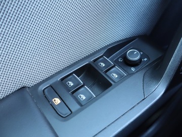 Seat Leon IV Sportstourer 2.0 TDI CR 150KM 2021 Seat Leon 2.0 TDI, Automat, Navi, Klima, zdjęcie 16