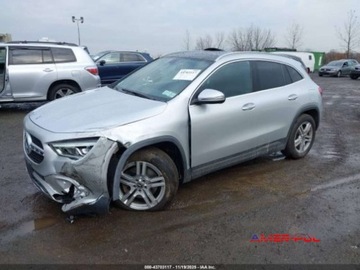 Mercedes GLA II 2021 Mercedes-Benz GLA 2021 r.,2,0L 250 4 MATIC 2.0 Benzyna 221KM, zdjęcie 2