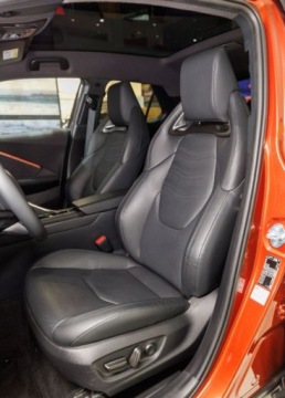 Toyota C-HR II SUV 1.8 Hybrid 140KM 2025 Toyota C-HR 1.8 Hybrid Executive 1.8 Hybryda 140KM, zdjęcie 13