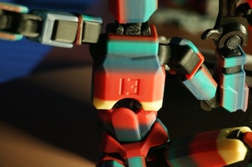 ЛЕГЕНДНАЯ КОЛЛЕКЦИОННАЯ ФИГУРКА (разные цвета)