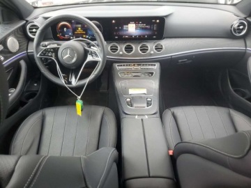 Mercedes Klasa E W214 2023 Mercedes-Benz Klasa E 350 4Matic 2023 2.0l 2.0 Benzyna 255KM, zdjęcie 8