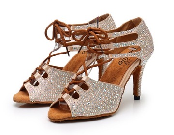 BUTY DO TAŃCA TANECZNE Z CYRKONIAMI WIĄZANE 8,5cm