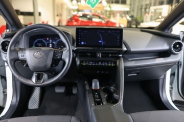 Toyota C-HR II SUV 2.0 Hybrid Dynamic Force 197KM 2023 Toyota C-HR 2.0 Hybrid Dynamic Force Style AWD 2.0 Hybryda 197KM, zdjęcie 5