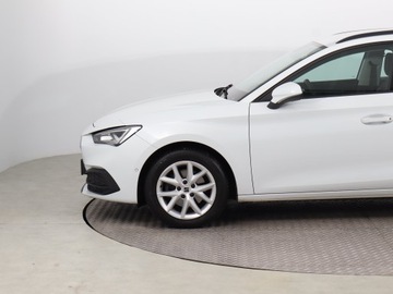 Seat Leon IV Sportstourer 1.5 eTSI (MHEV) 150KM 2021 Seat Leon 1.5 TSI, Salon Polska, Serwis ASO, zdjęcie 14