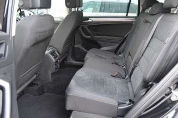 Volkswagen Tiguan II SUV Facelifting 1.5 TSI 150KM 2022 Volkswagen Tiguan SalonPL 1.5TSI 150KM Elegance DSG Panorama MATRIX ACC HA, zdjęcie 32