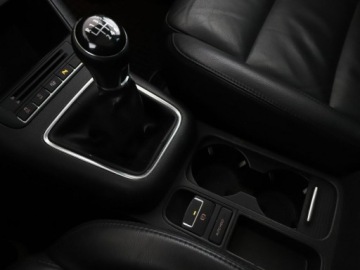 Volkswagen Tiguan I SUV Facelifting 1.4 TSI BlueMotion 122KM 2015 Volkswagen Tiguan xenon/LED skóra panirama navi, zdjęcie 27