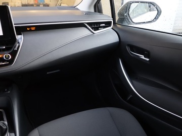 Toyota Corolla XII Sedan Facelifting 1.5 VVT-i 125KM 2023 Toyota Corolla 1.5 VVT-i, Salon Polska, zdjęcie 7