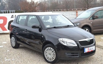 Skoda Fabia II Hatchback 1.4 i 16V 85KM 2008 Skoda Fabia bezwypadkowa - Climatronic - auto zarejstrowane 1.4 Benzyna, zdjęcie 8