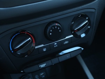 Hyundai i20 II Hatchback 5d Facelifting KAPPA 1.2 MPI 84KM 2019 Hyundai i20 1.2, Salon Polska, 1. Właściciel, zdjęcie 13