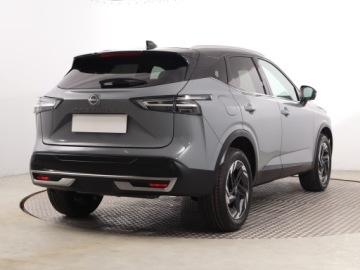 Nissan Qashqai III Crossover Facelifting 1.3 DIG-T MHEV 158KM 2025 Nissan Qashqai 1.3 DIG-T MHEV, 1. Właściciel, zdjęcie 4