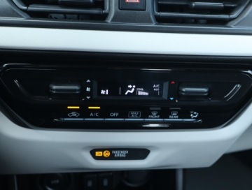 Suzuki Swift VI Hatchback Facelifting 1.2 DualJet SHVS 83KM 2024 Suzuki Swift 1.2, Salon Polska, 1. Właściciel, zdjęcie 11