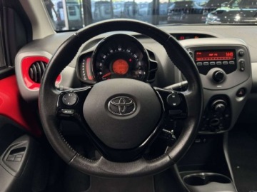 Toyota Aygo II Hatchback 3d Facelifting 1.0 VVT-i 72KM 2020 Toyota Aygo X-Play Klimatyzacja Salon Polska 1 wlasciciel FV23, zdjęcie 7