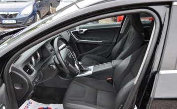 Volvo V60 I Kombi 2.0 D3 163KM 2013 Volvo V60 2.0 D4 165 km Automat nawigacja 2.0 Diesel 163KM, zdjęcie 12