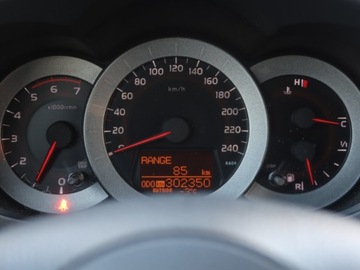 Toyota RAV4 III MPV 2.2 16V D-4D 177KM 2006 Toyota RAV 4 2.2 D-CAT, 174 KM, 4X4, Klima, zdjęcie 10