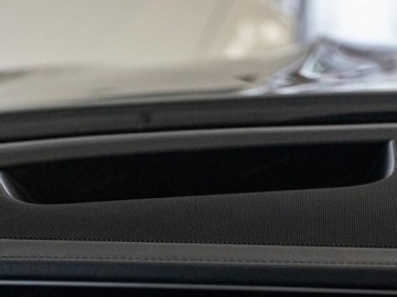 Mercedes GLE V167 SUV Facelifting 2.0 300d 269KM 2025 MERCEDES-BENZ GLE 300 d 4-Matic AMG Line 2.0 (269KM) 2025, zdjęcie 7