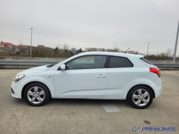 Kia Proceed 2012 Kia ProCeed 1.6i I wlasciciel z Niemiec Bezwypadkowa 1.6 Benzyna 126KM, zdjęcie 3