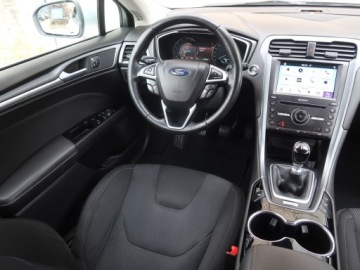 Ford Mondeo V Kombi 2.0 TDCi 180KM 2016 Ford Mondeo 2.0 TDCI, 177 KM, Navi, Klima, zdjęcie 6