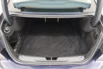 Jaguar XE Sedan 2.0 i4 163KM 2017 Jaguar XE E-Performance, Skóra, Navi, Klima, zdjęcie 13