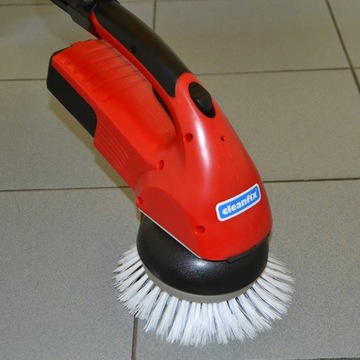 Cleanfix Scrubby, маленькая, компактная, легкая ручная поломоечная машина с аккумулятором и насадкой.