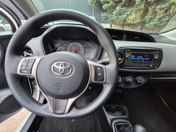 Toyota Yaris III Hatchback 5d Facelifting 2017 1.0 VVT-i 72KM 2020 Toyota Yaris III (2011-2019) 1.0 Active Instalacj, zdjęcie 6