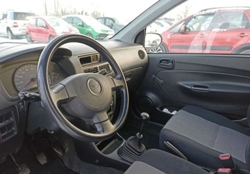 Daihatsu Cuore VI 1.0 i 58KM 2004 Daihatsu Cuore Daihatsu Cuore Benzyna 58KM, zdjęcie 5