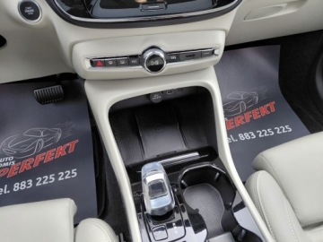 Volvo XC40 Crossover Facelifting 2.0 B5 250KM 2023 Volvo XC 40 Full Opcja Panorama Kamera 360 4x4 Full LED Harman Kardon 2.0, zdjęcie 24