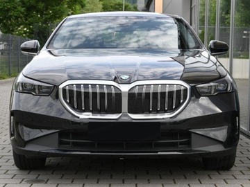 BMW Seria 5 G90-91 2024 BMW Seria 5 520i Sedan 2.0 (208KM) 2024, zdjęcie 4